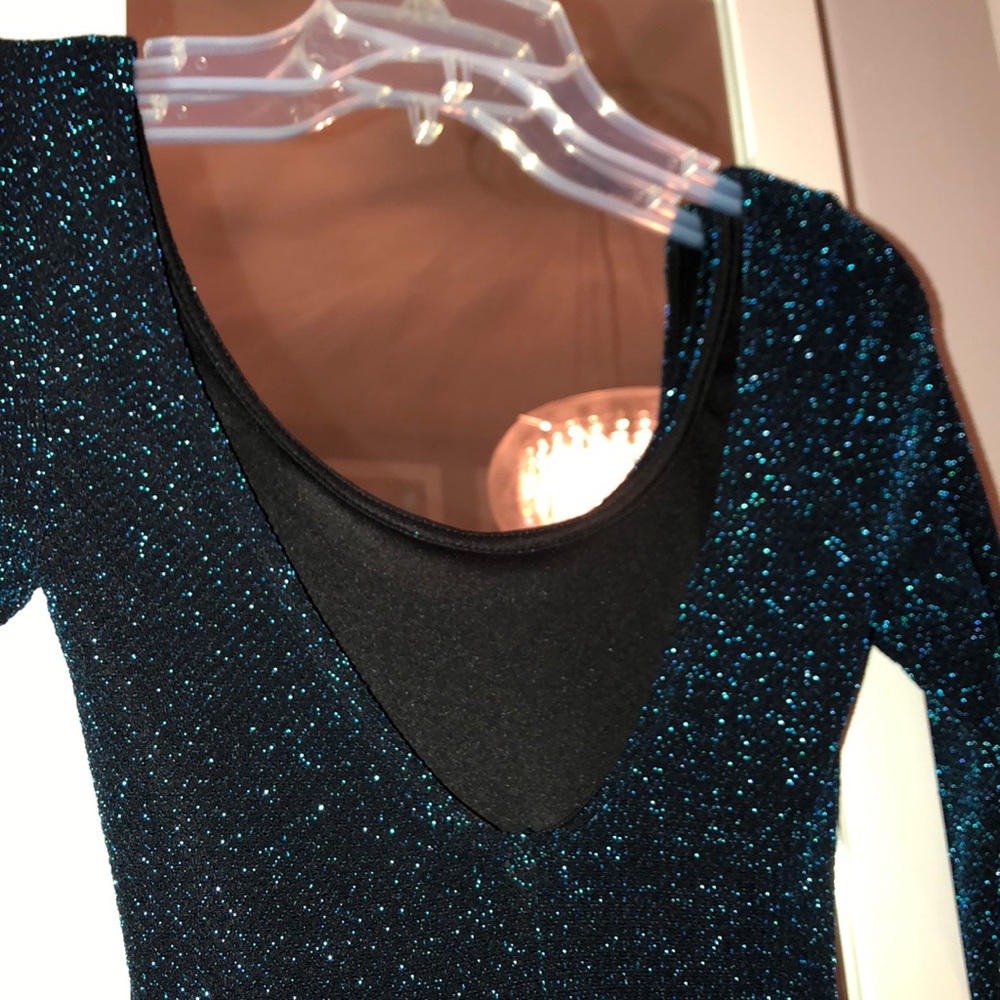 Dress - Picture 4 of 4
